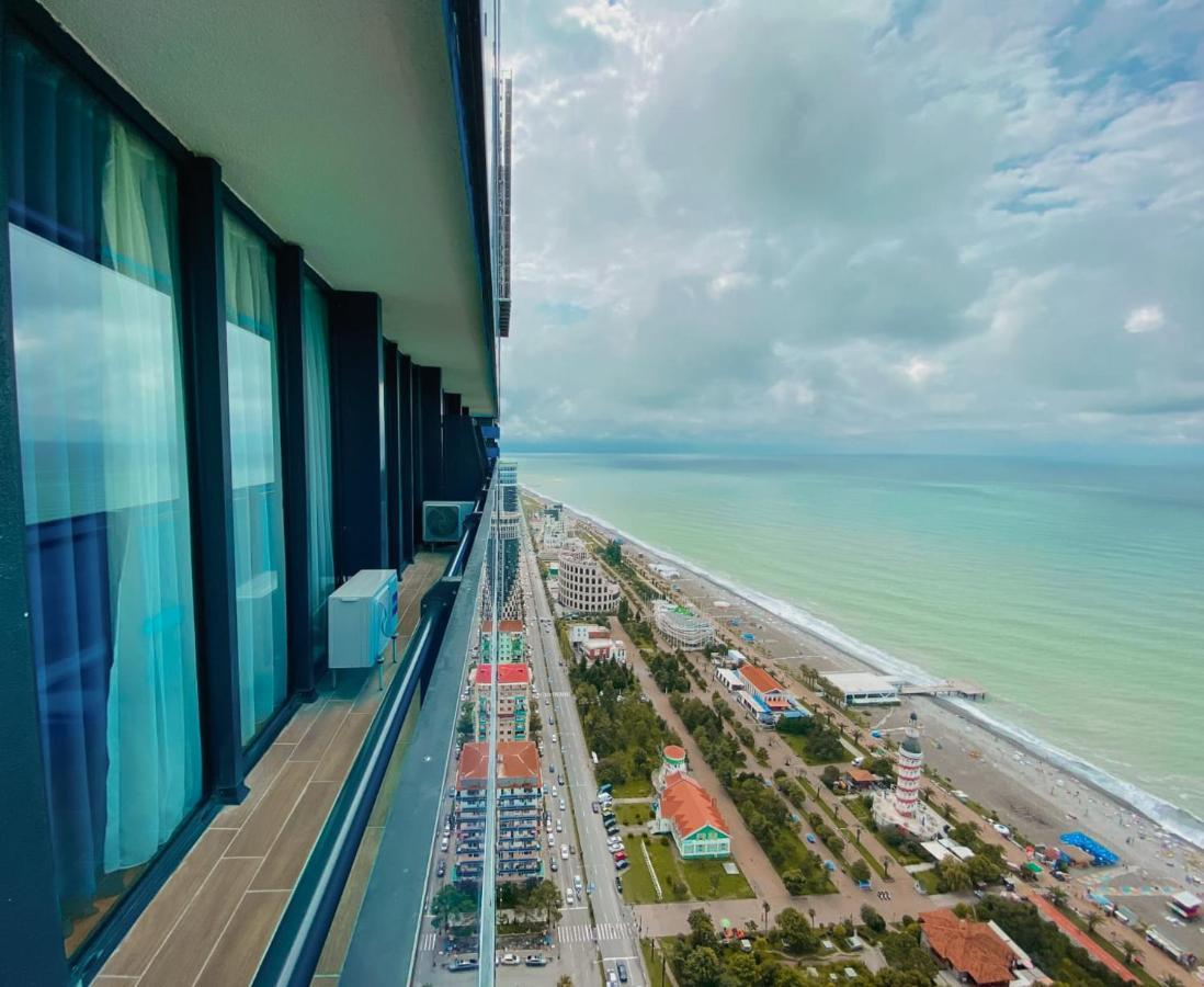 Batumi Floor40 Hotel Exterior photo