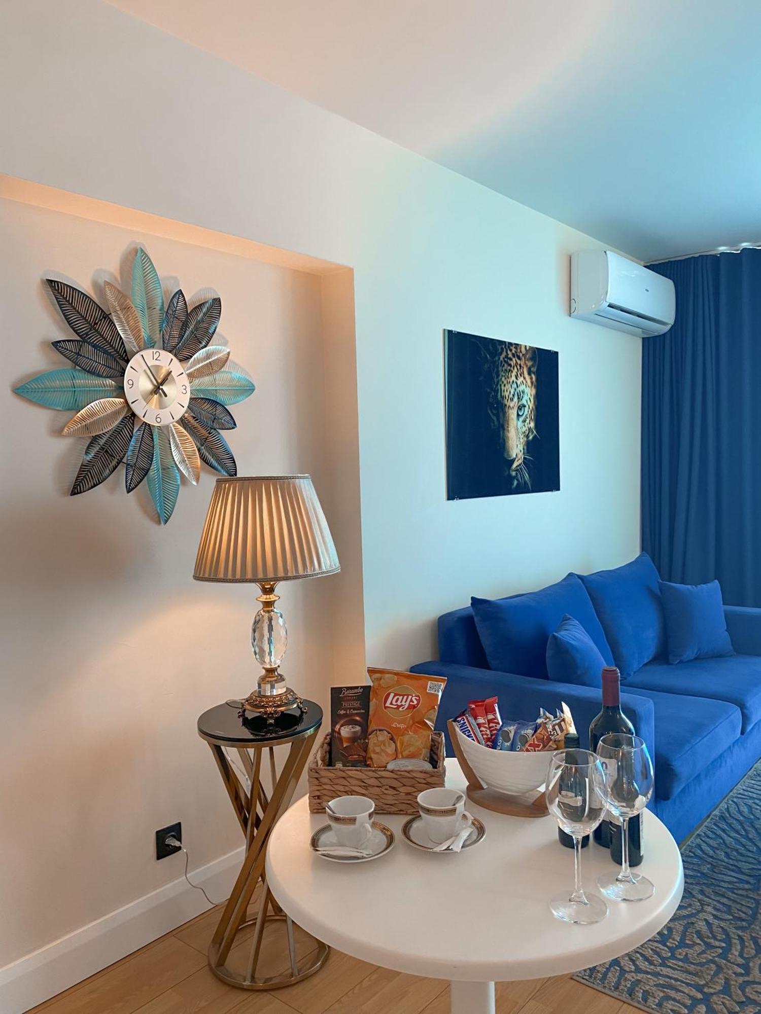 Batumi Floor40 Hotel Exterior photo