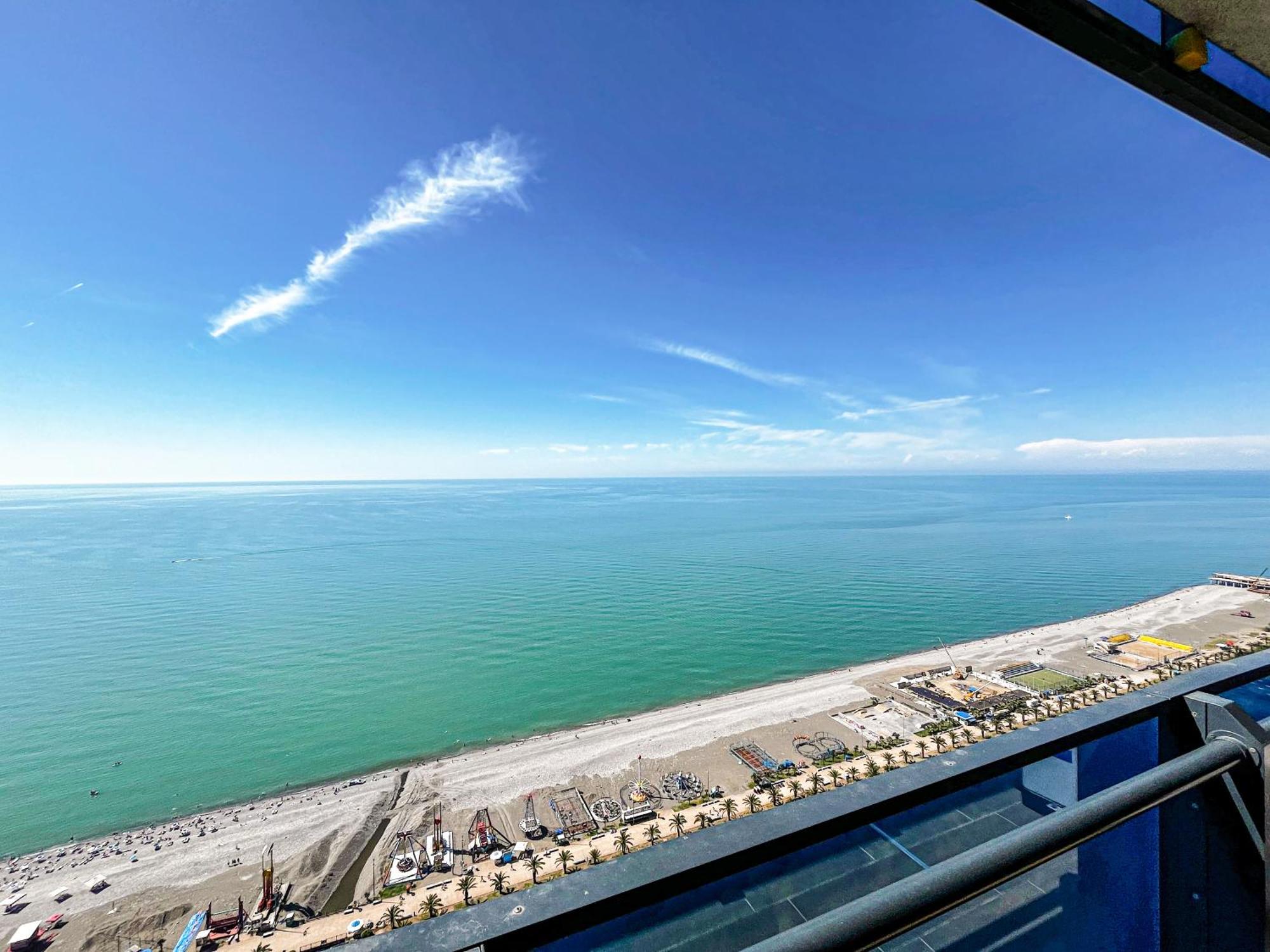 Batumi Floor40 Hotel Exterior photo